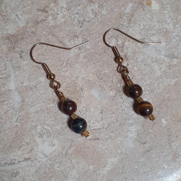 NWT Handcrafted Tiger's Eye & Gold Beads Earrings - Picture 2 of 7